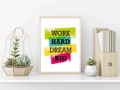 Cuadro con marco work hard
