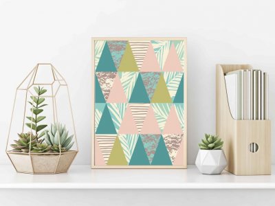 Cuadro con marco nordico triangulos estampados